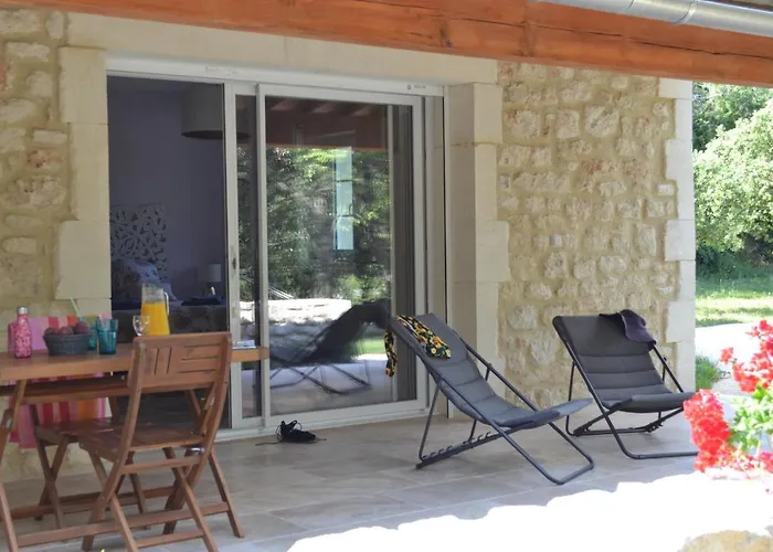 B&B La Romagnolette Saint-Restitut
